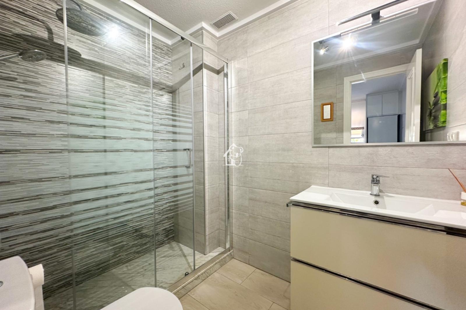 Flat for Rent in Guardamar del Segura