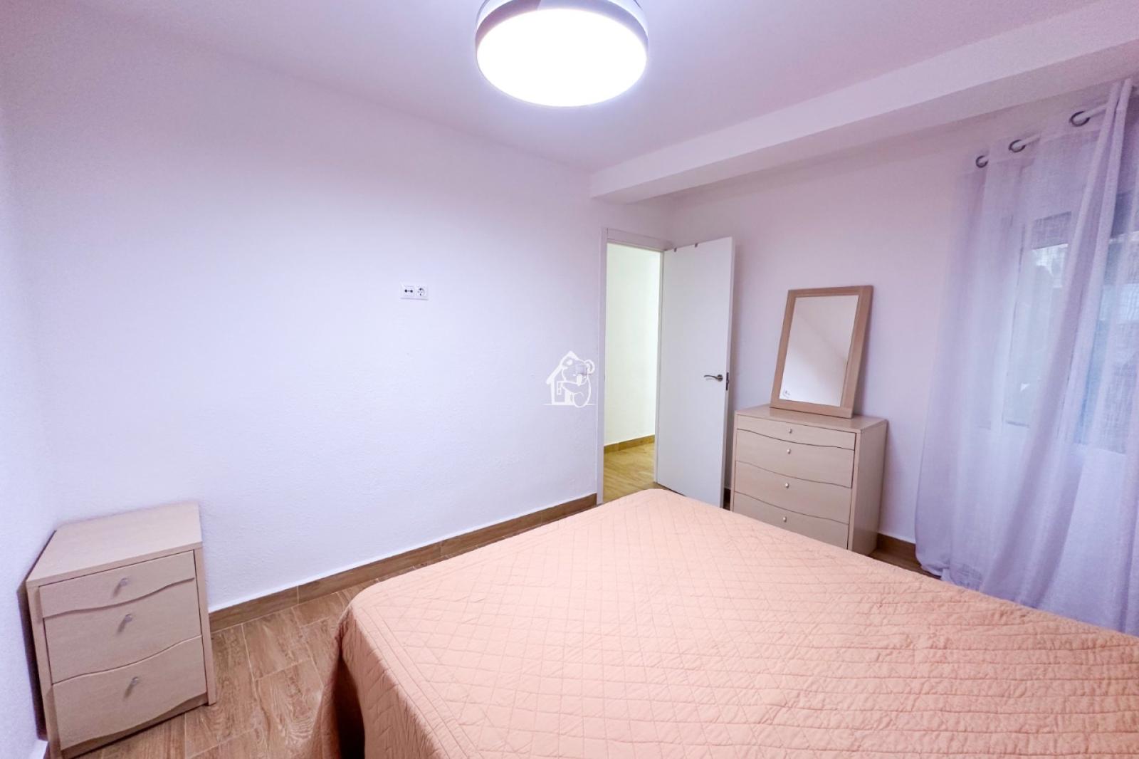 Flat for Rent in Torrevieja
