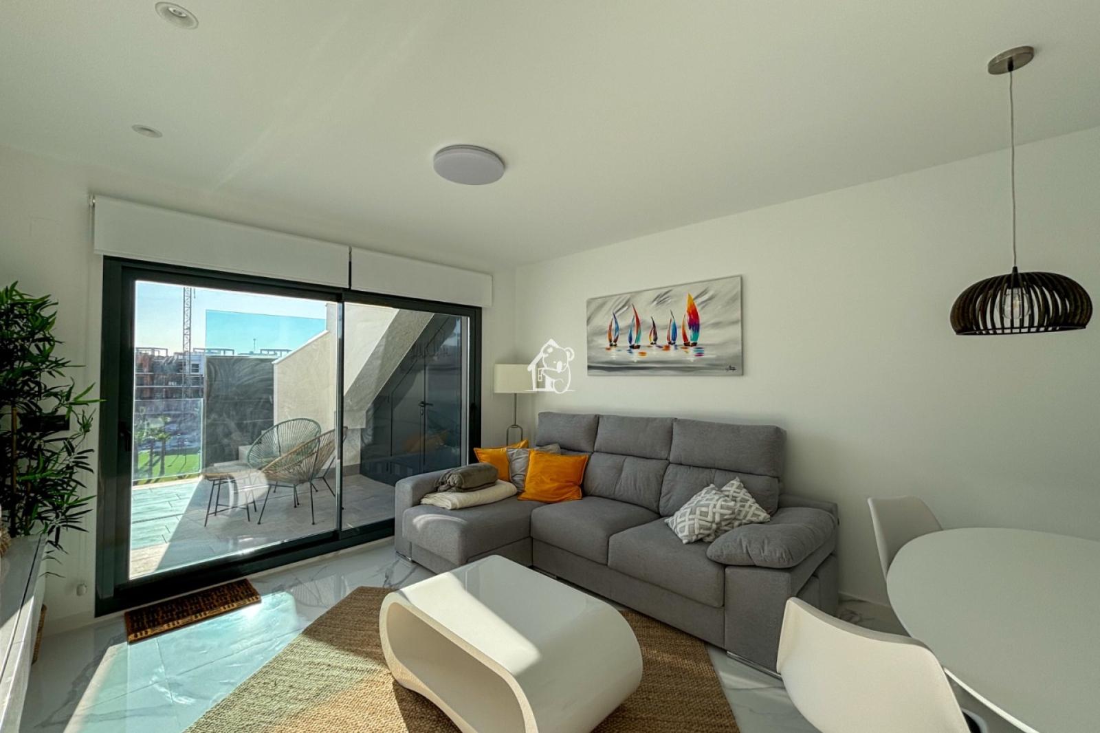 Penthouse for Rent in Guardamar del Segura