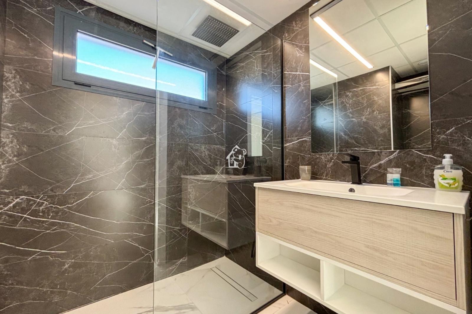 Penthouse for Rent in Guardamar del Segura