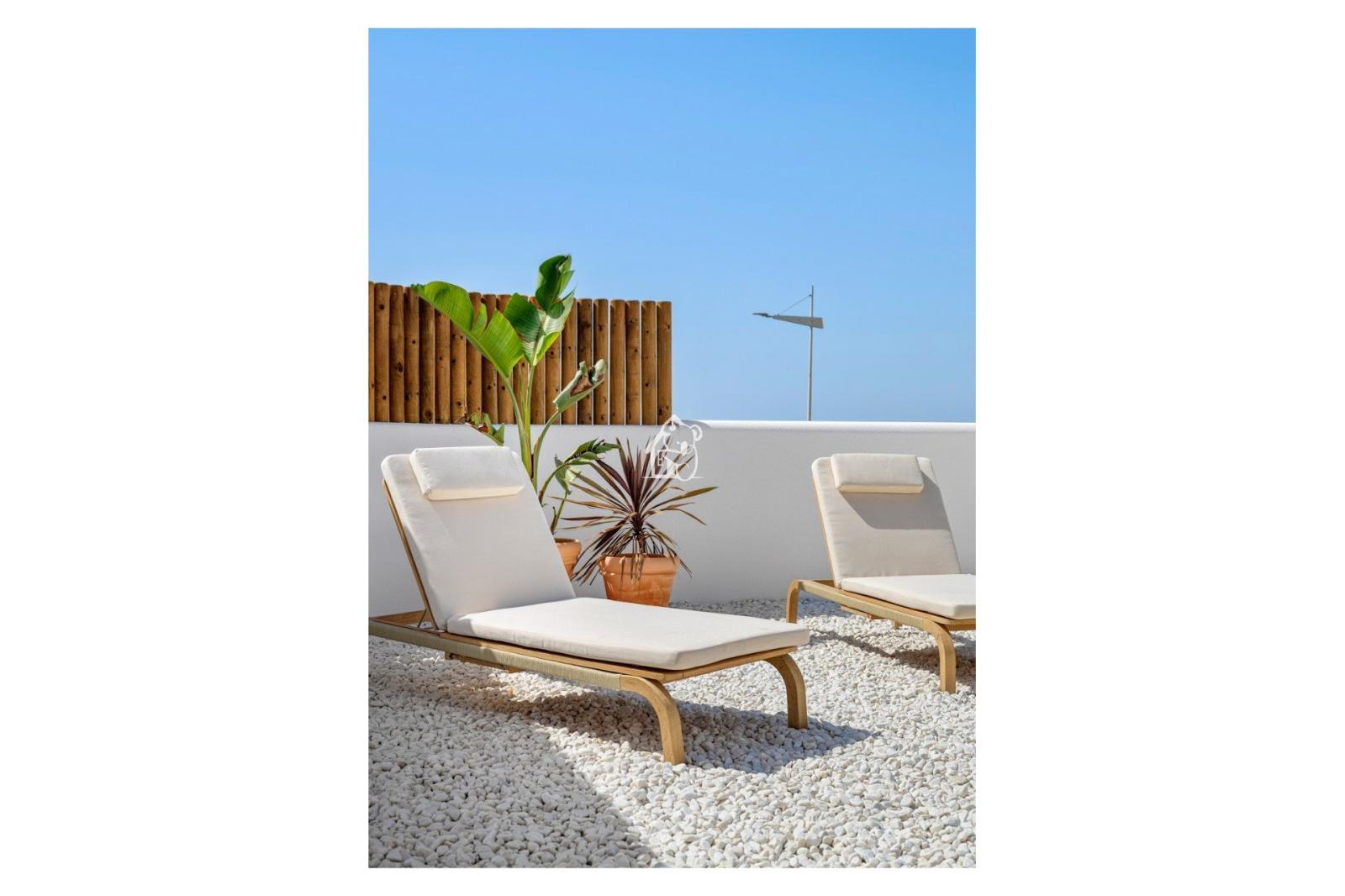 Villa for Sale in Algorfa