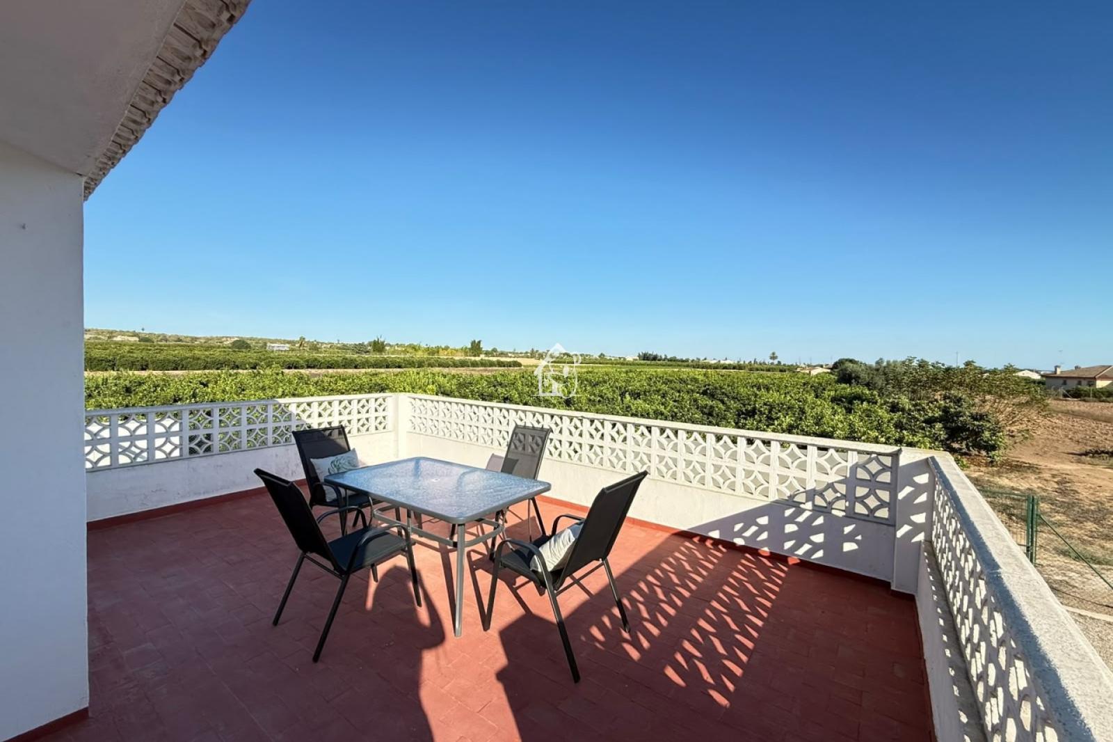 Flat for Rent in Guardamar del Segura