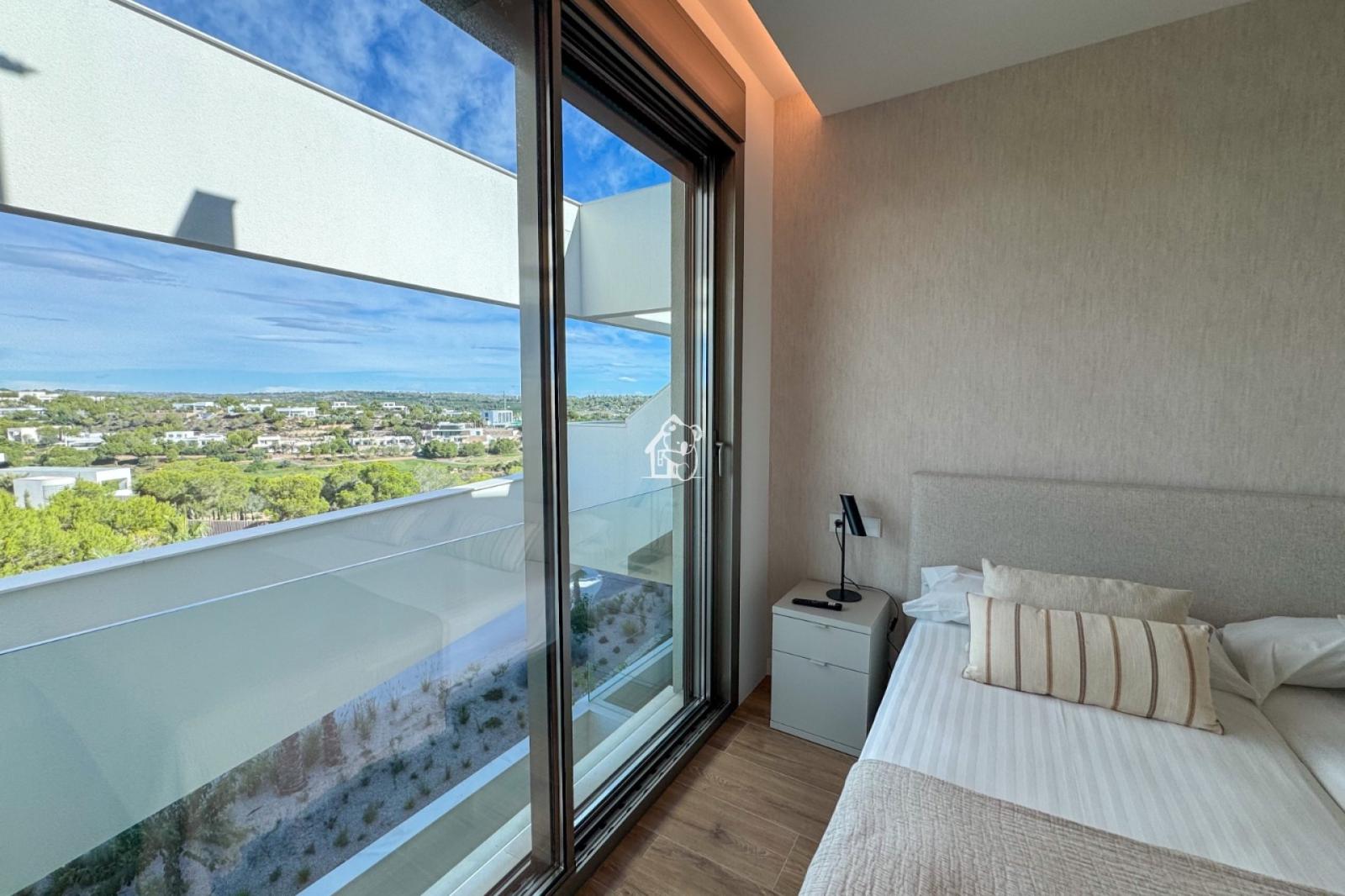 Penthouse for Rent in Orihuela