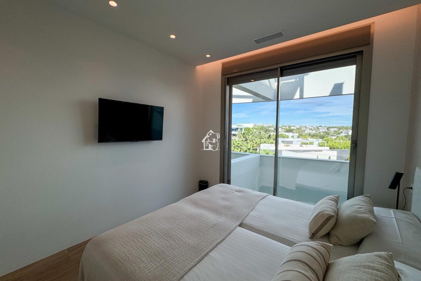 Penthouse for Rent in Orihuela