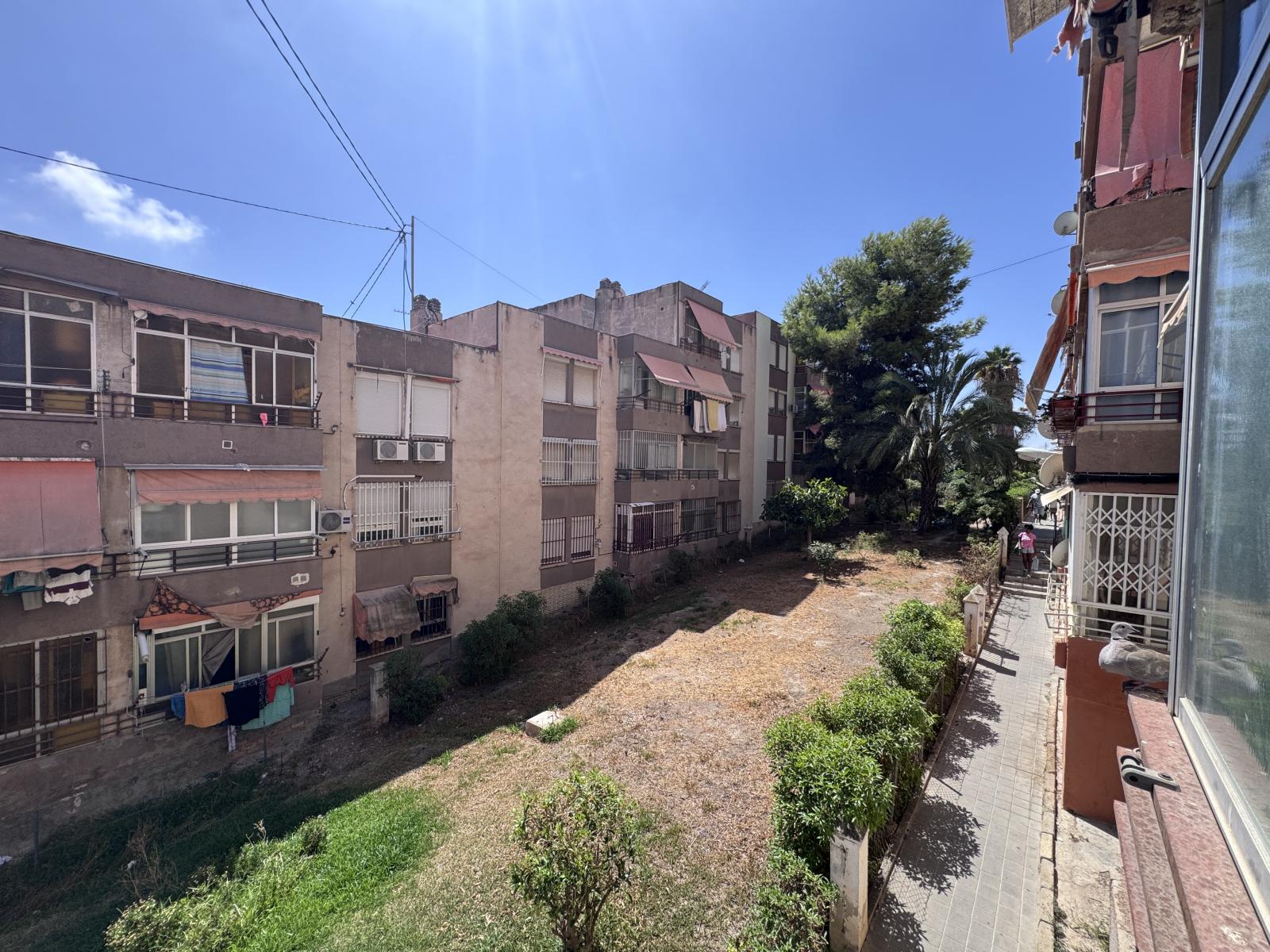 Piso en Venta en Alicante