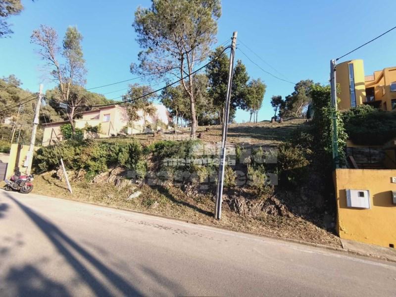 Plot for Sale in Begur