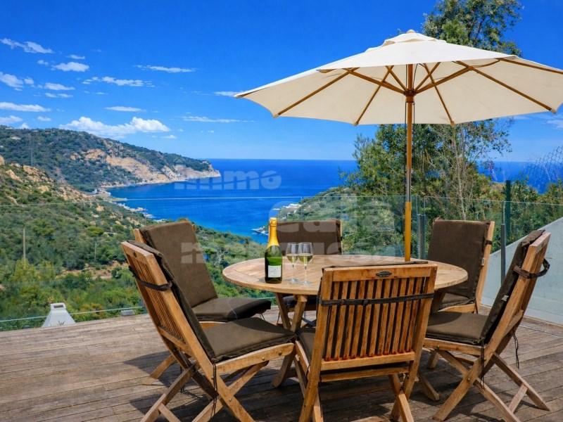 Chalet for Sale in Begur