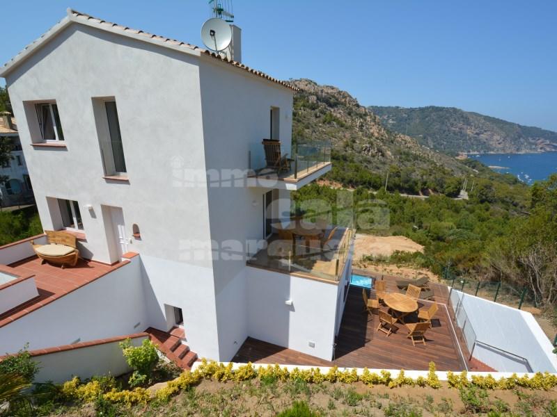 Chalet for Sale in Begur