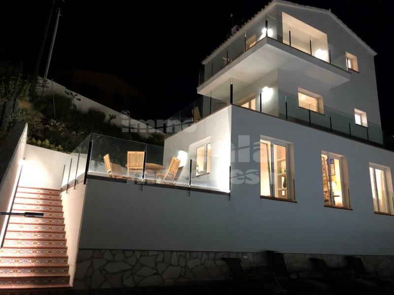Chalet for Sale in Begur