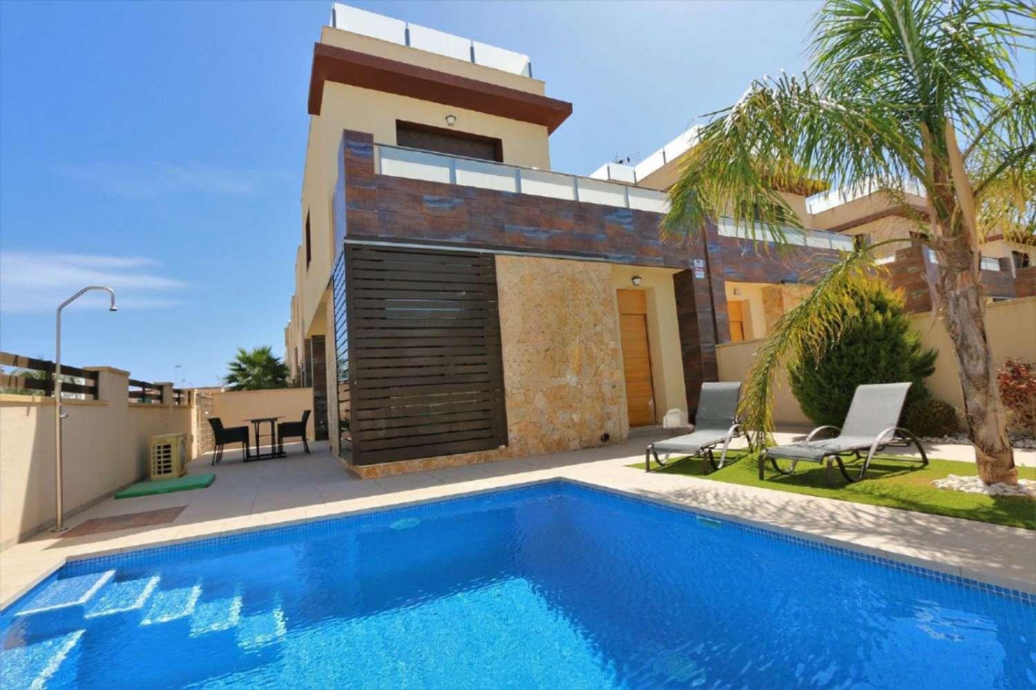 Villa for Holiday Rental in San Pedro del Pinatar