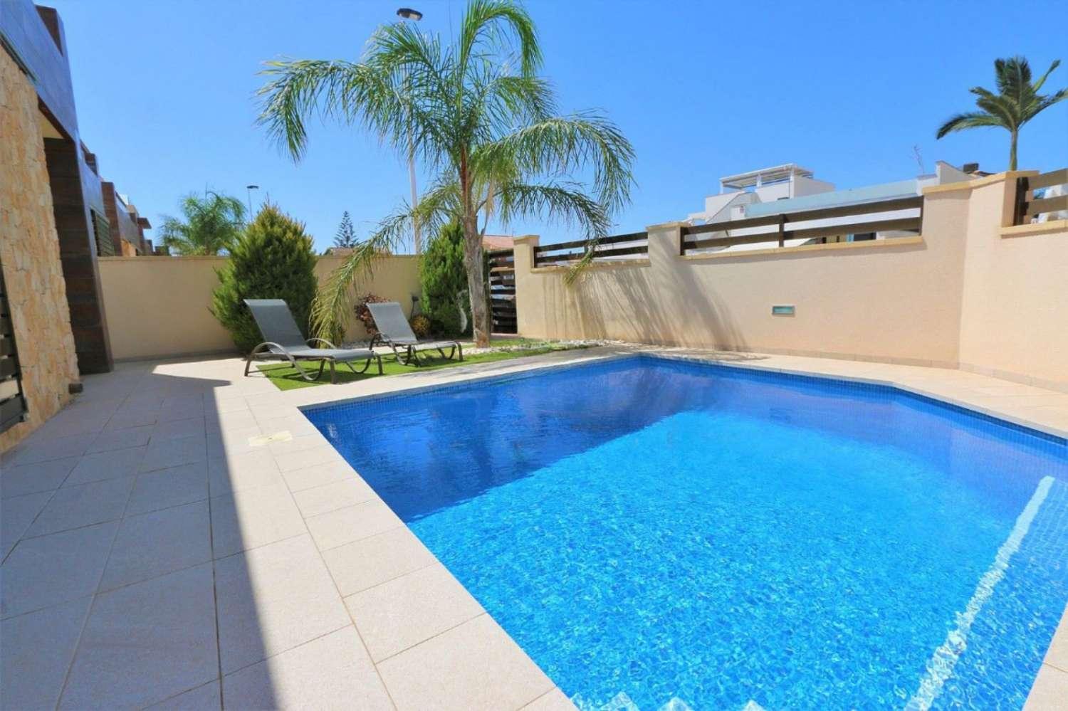 Villa for Holiday Rental in San Pedro del Pinatar
