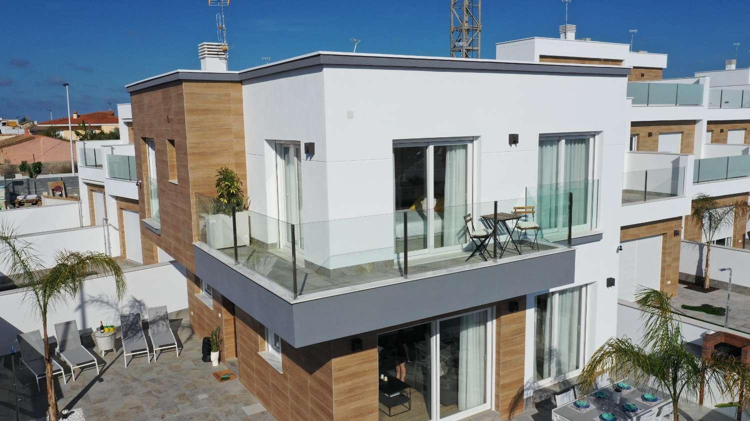 Villa for Holiday Rental in San Pedro del Pinatar