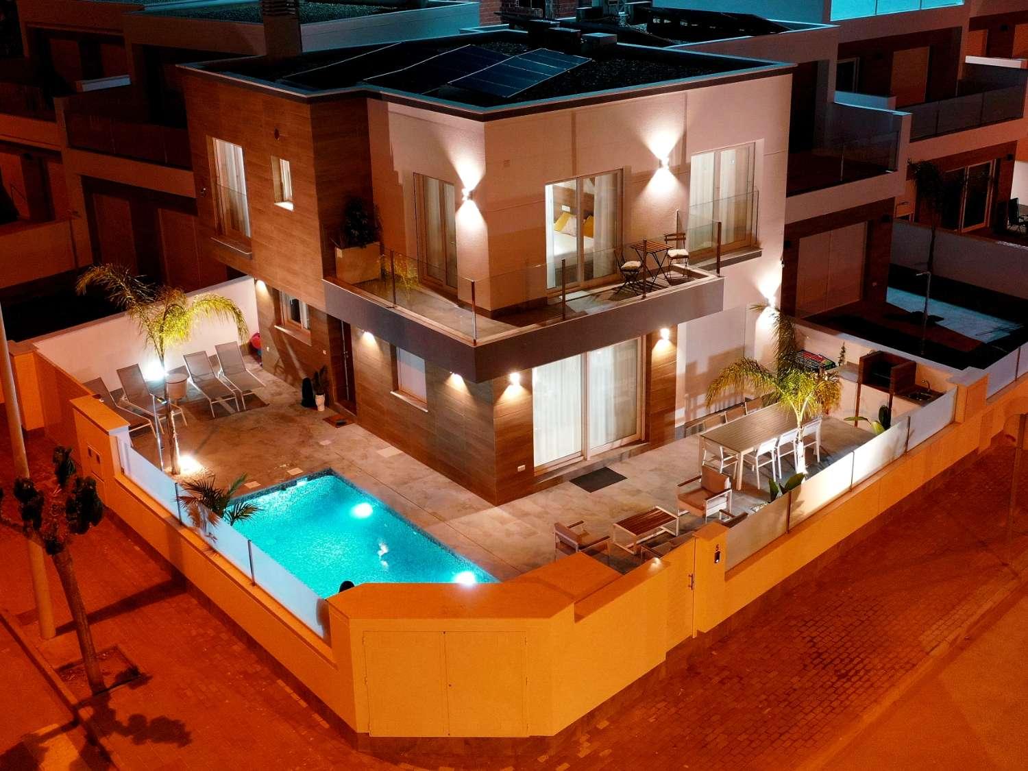 Villa for Holiday Rental in San Pedro del Pinatar