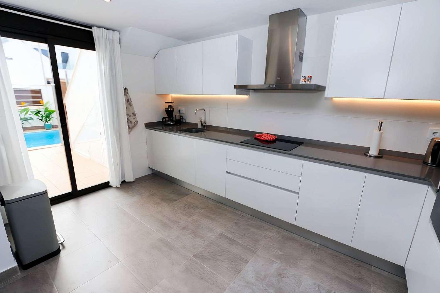 Bungalow for Holiday Rental in San Pedro del Pinatar