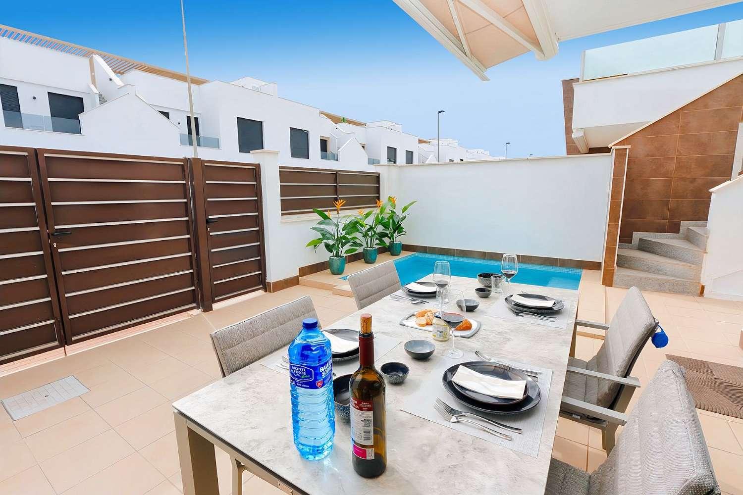 Bungalow for Holiday Rental in San Pedro del Pinatar