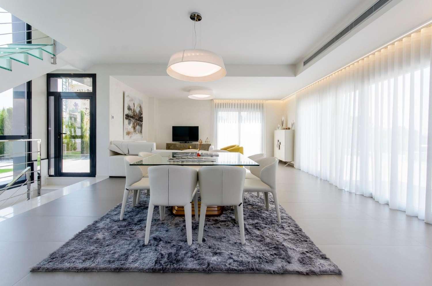 Villa en Venta en Orihuela