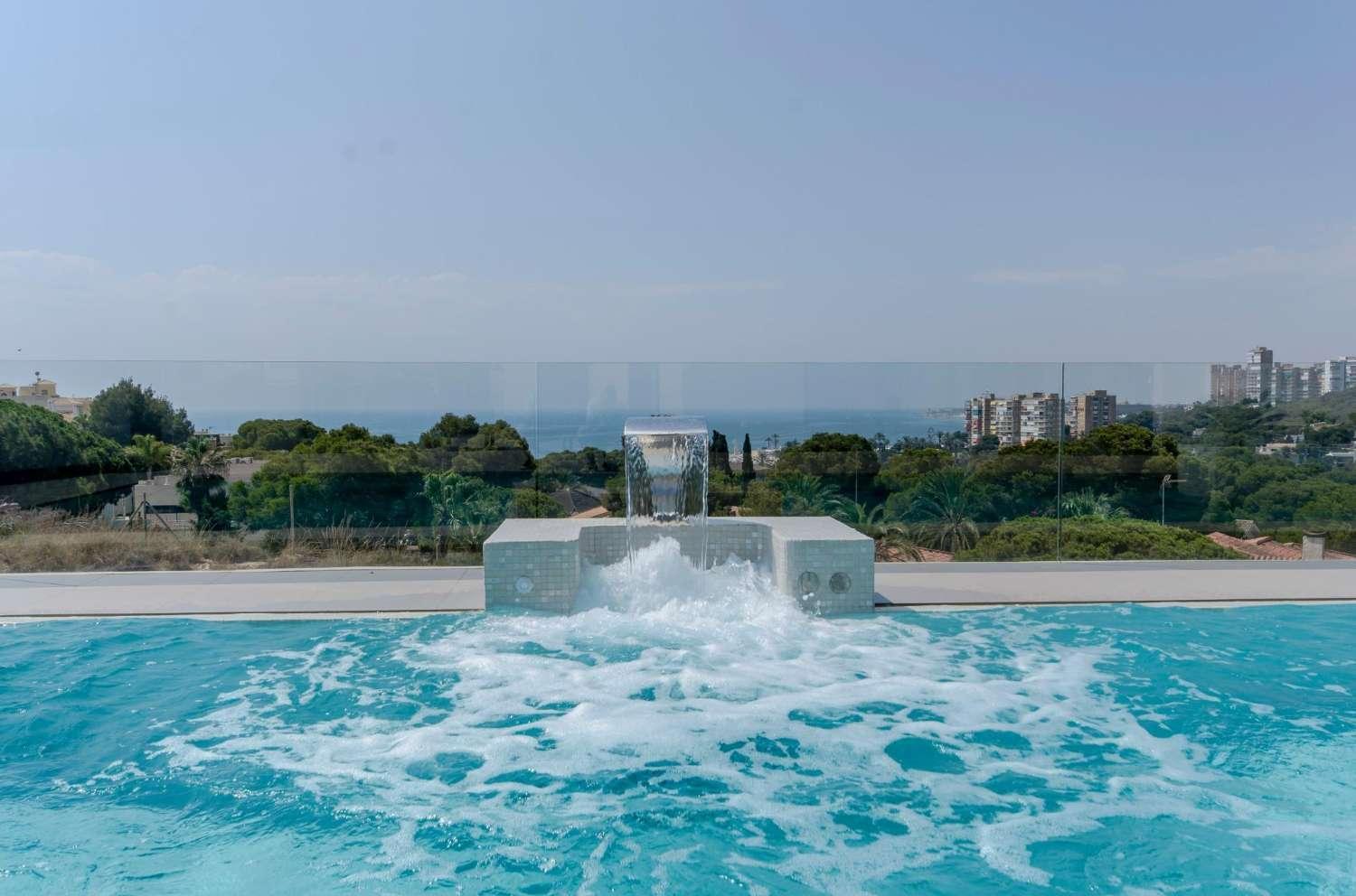 Villa en Venta en Orihuela