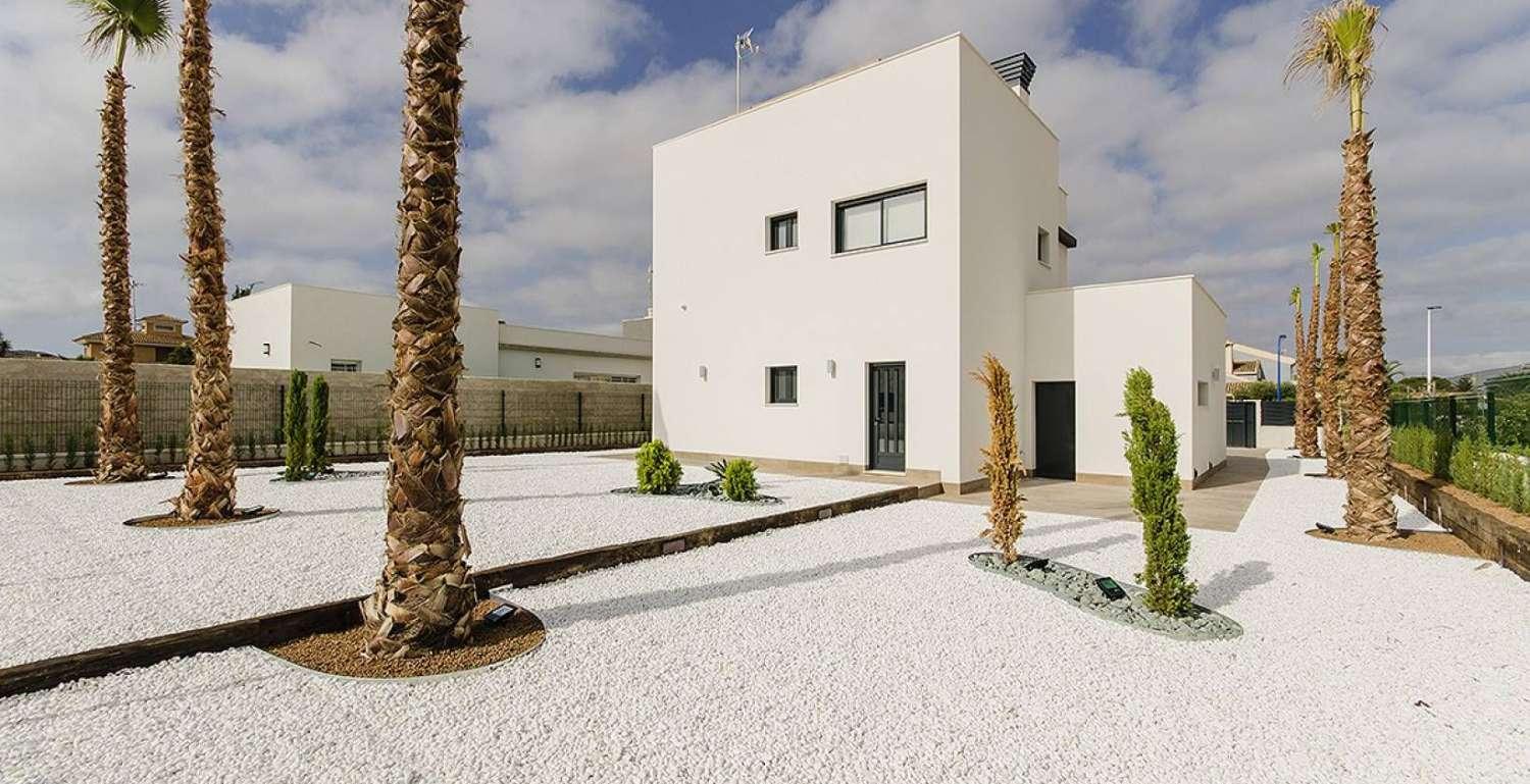 Villa en Venta en Orihuela