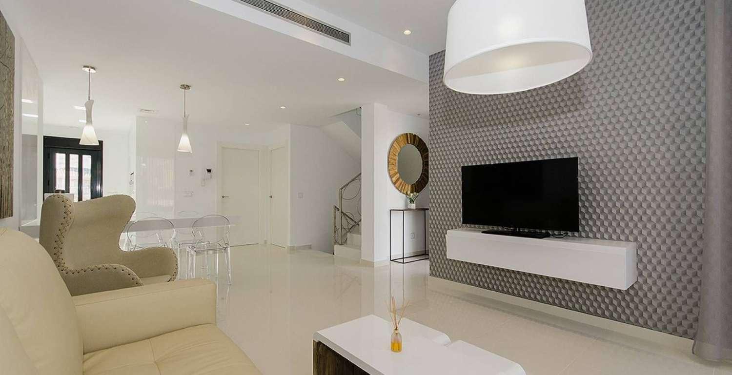 Villa en Venta en Orihuela
