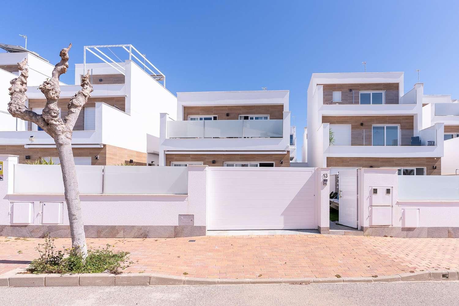 Chalet for Holiday Rental in San Pedro del Pinatar