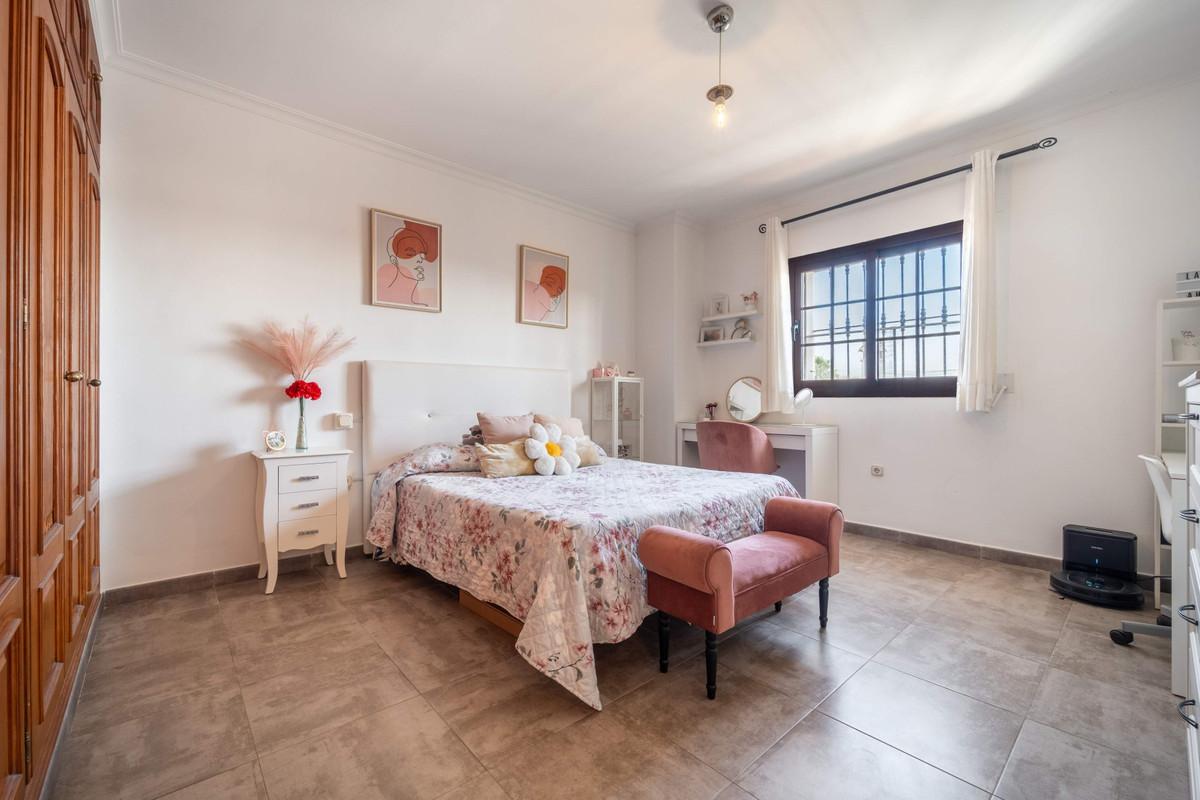 Pareado en Venta en Estepona