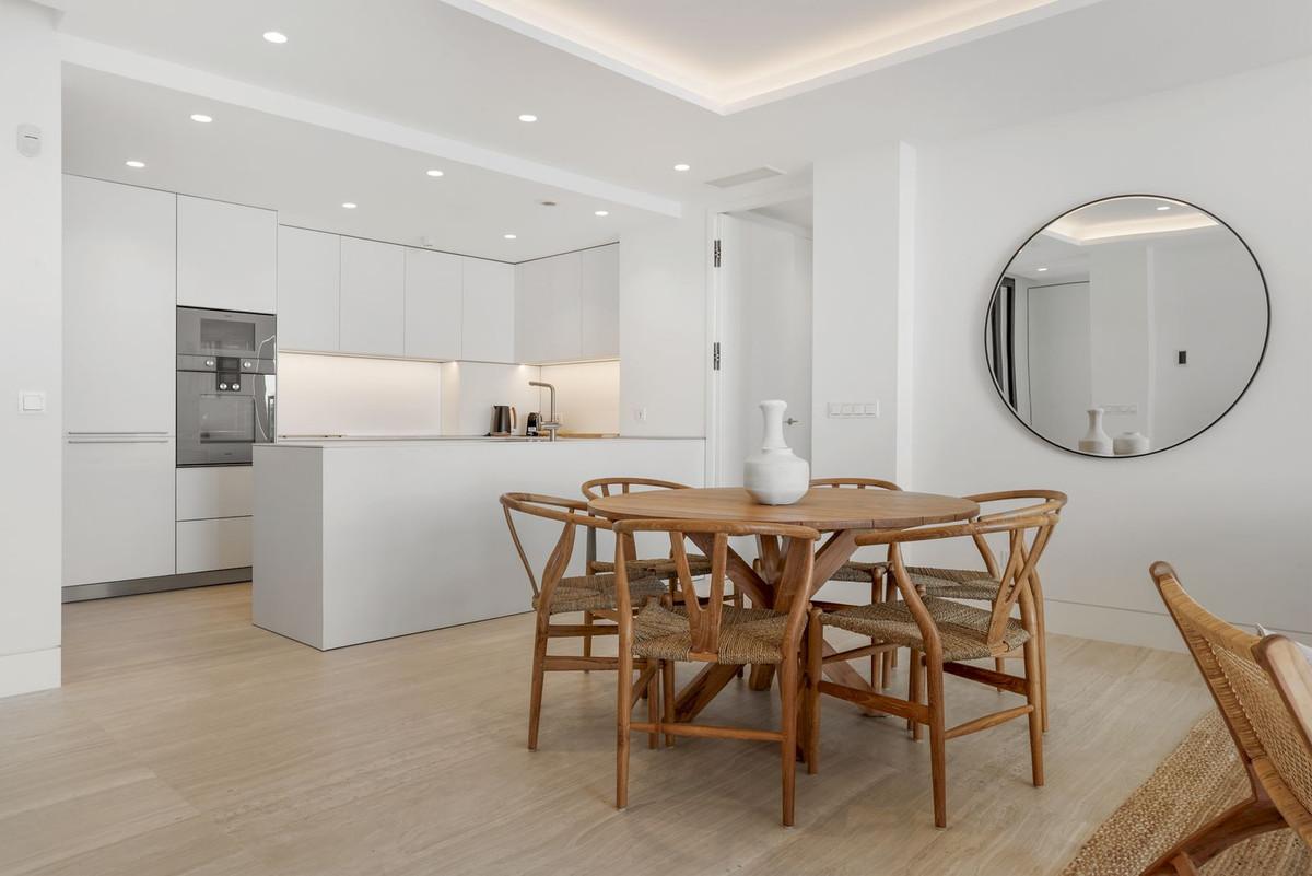 Apartamento en Venta en Estepona