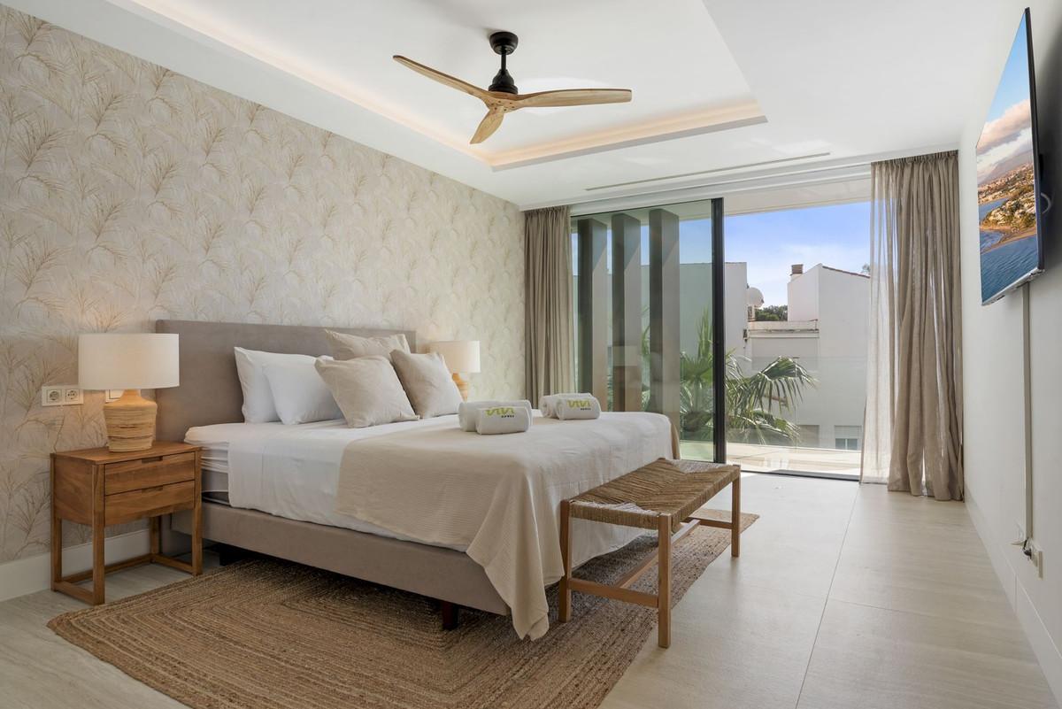 Apartamento en Venta en Estepona