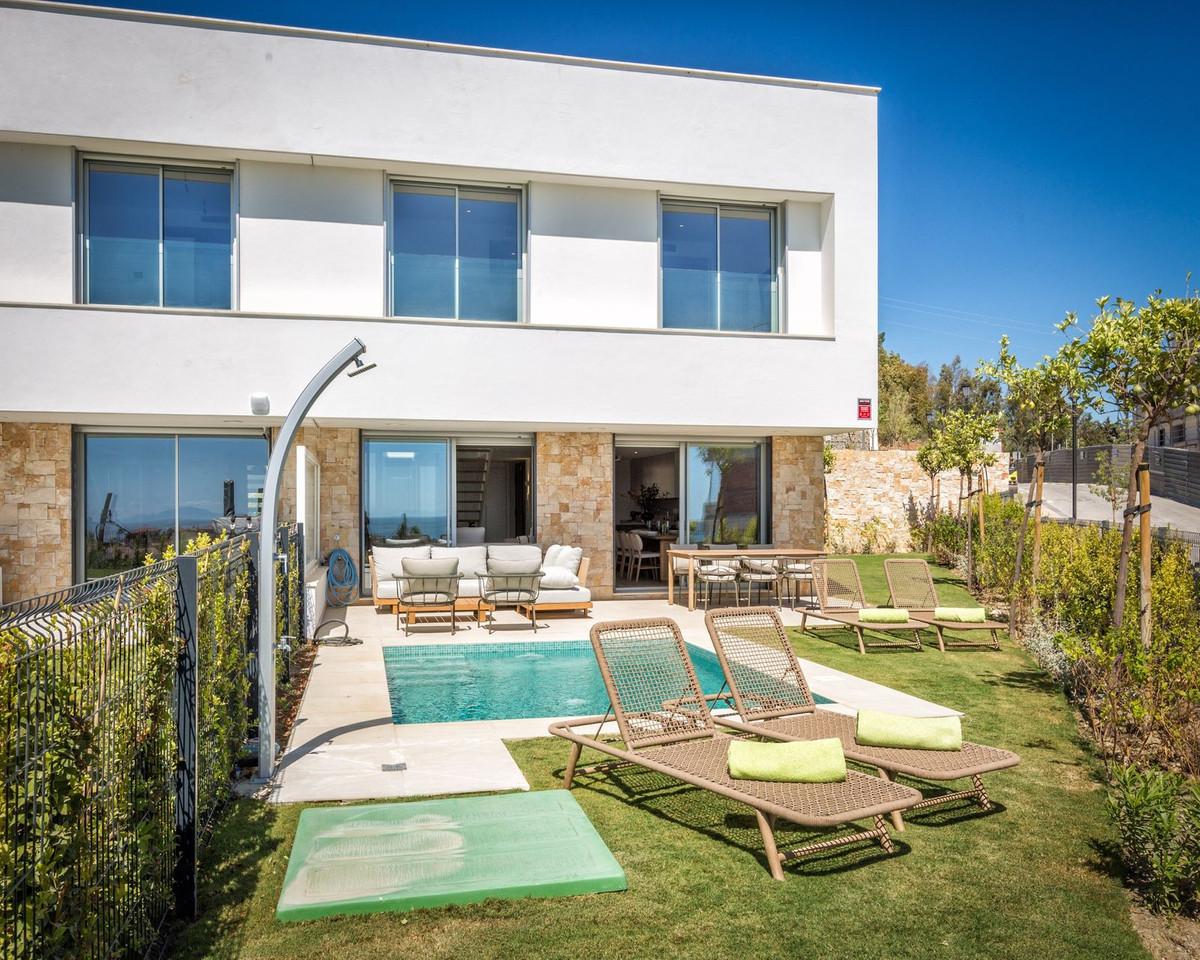 Adosado en Venta en Estepona