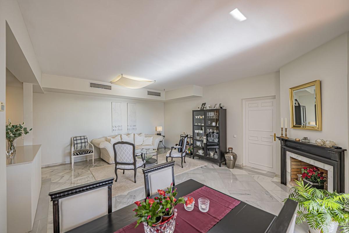 Apartamento en Venta en Benahavís