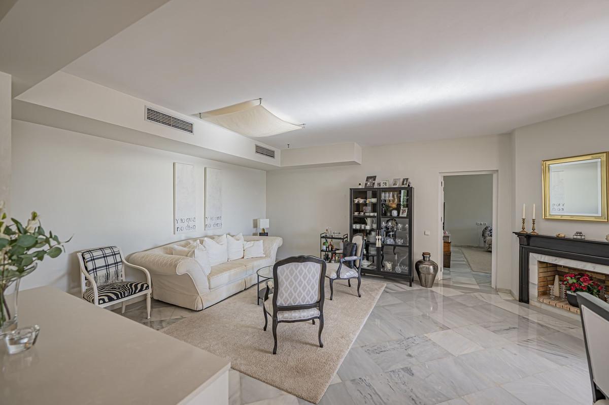 Apartamento en Venta en Benahavís