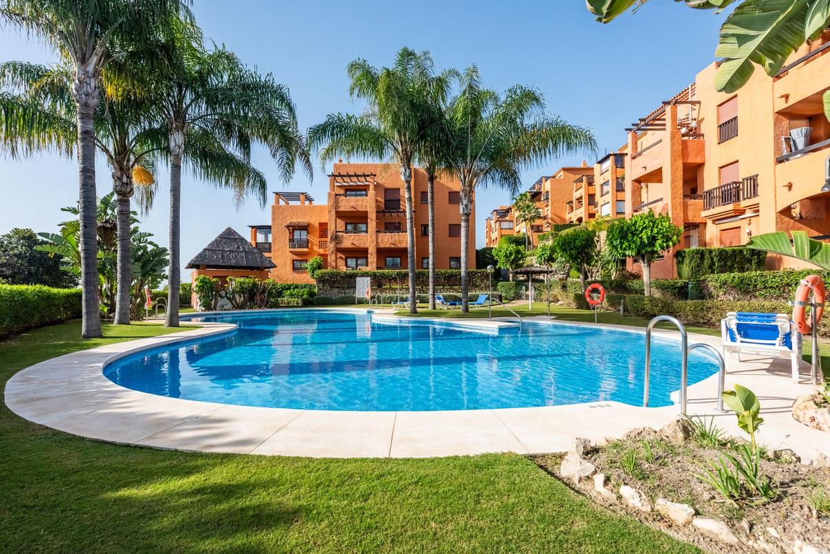 Apartment for Sale in Benahavís