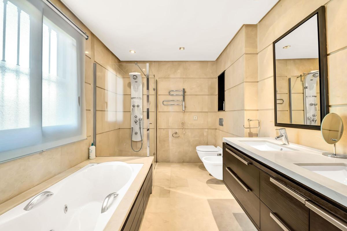 Apartamento en Venta en Benahavís