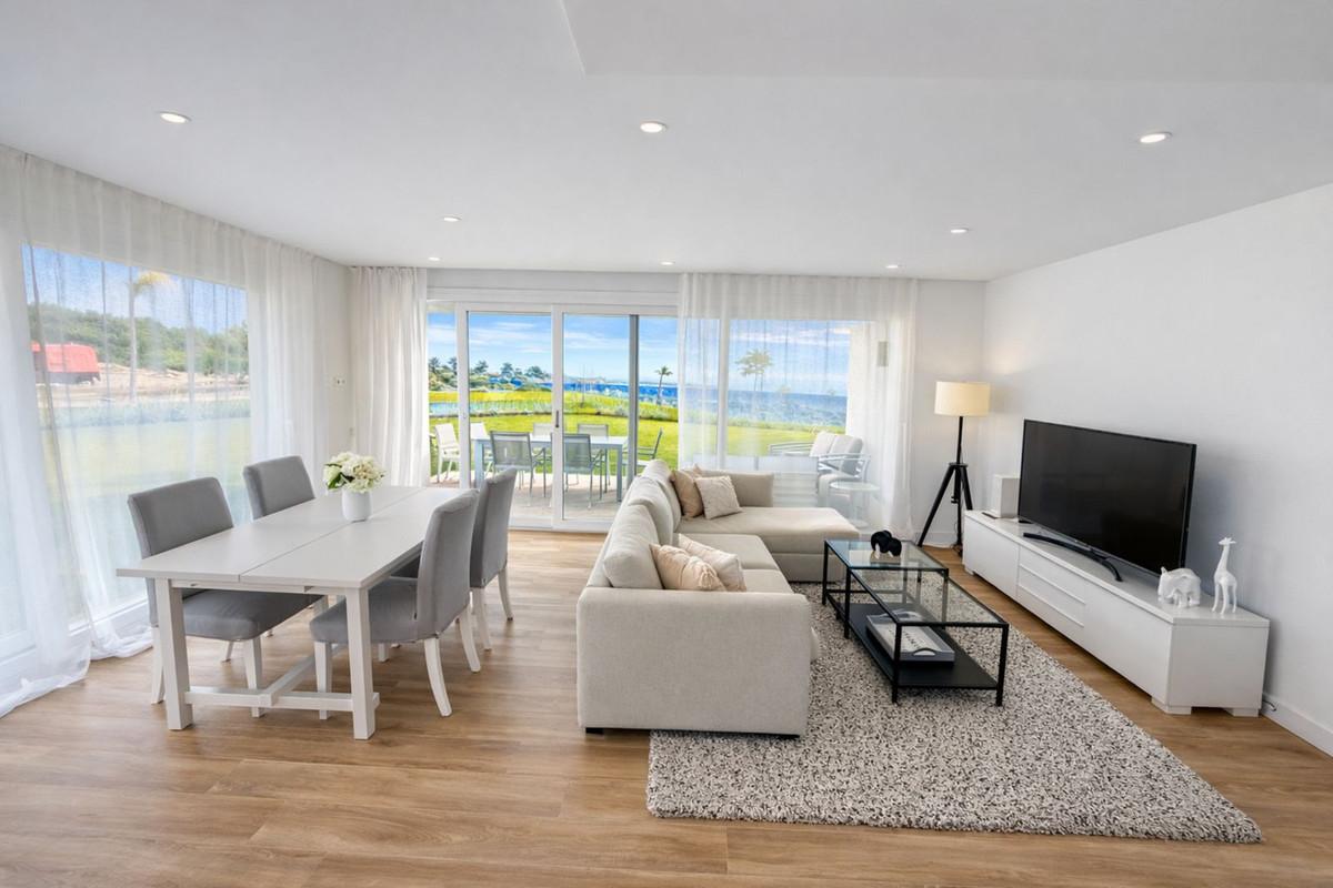 Apartment for Sale in Casares