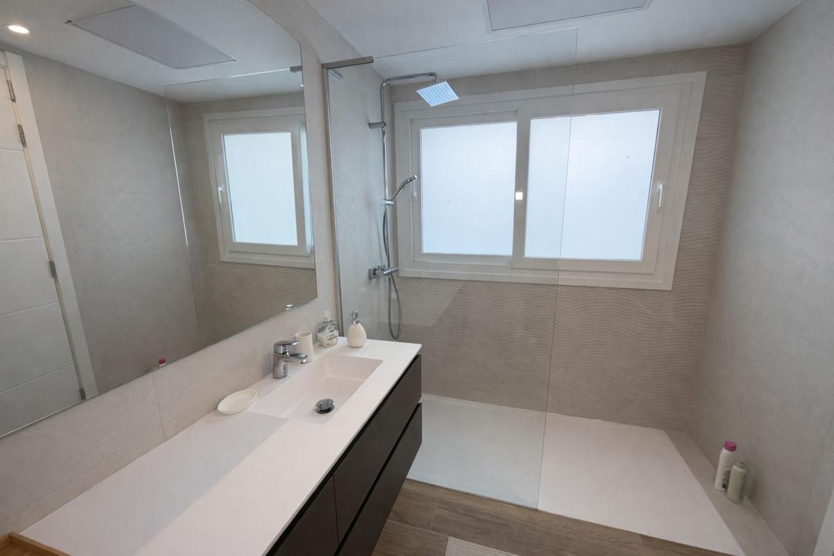 Apartment for Sale in Casares