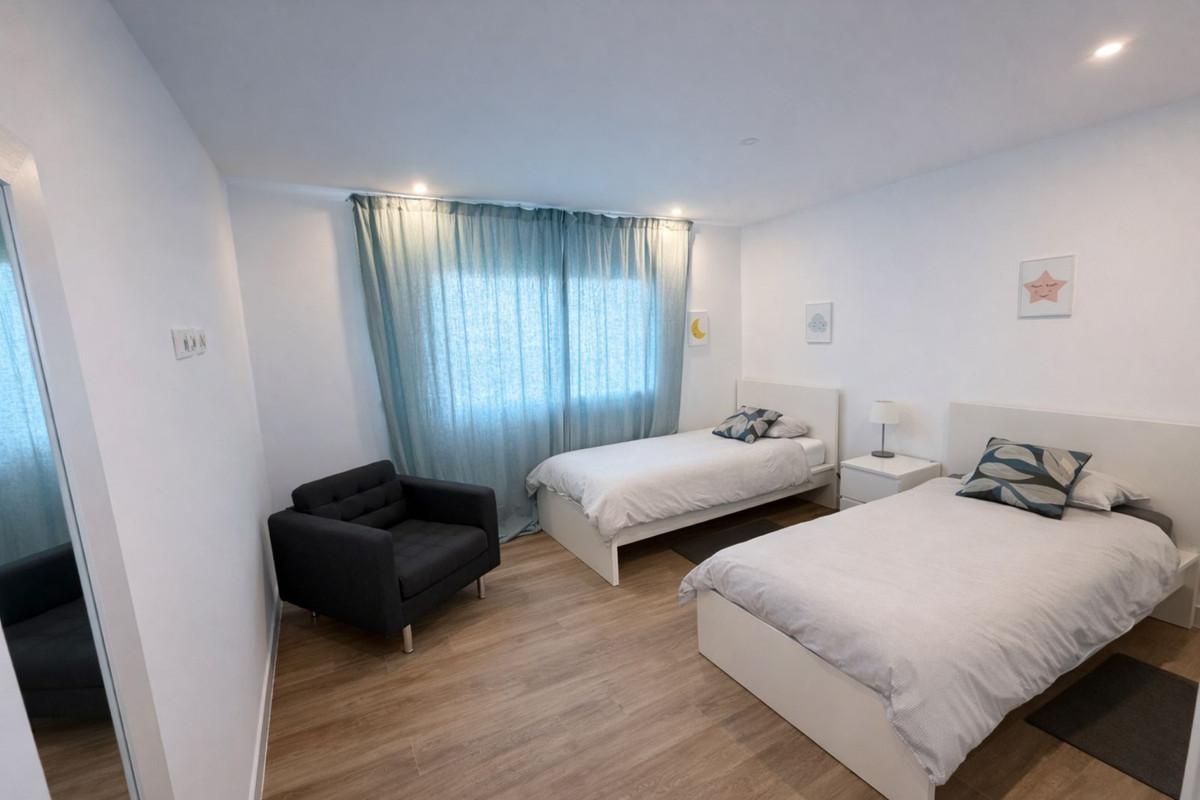 Apartment for Sale in Casares