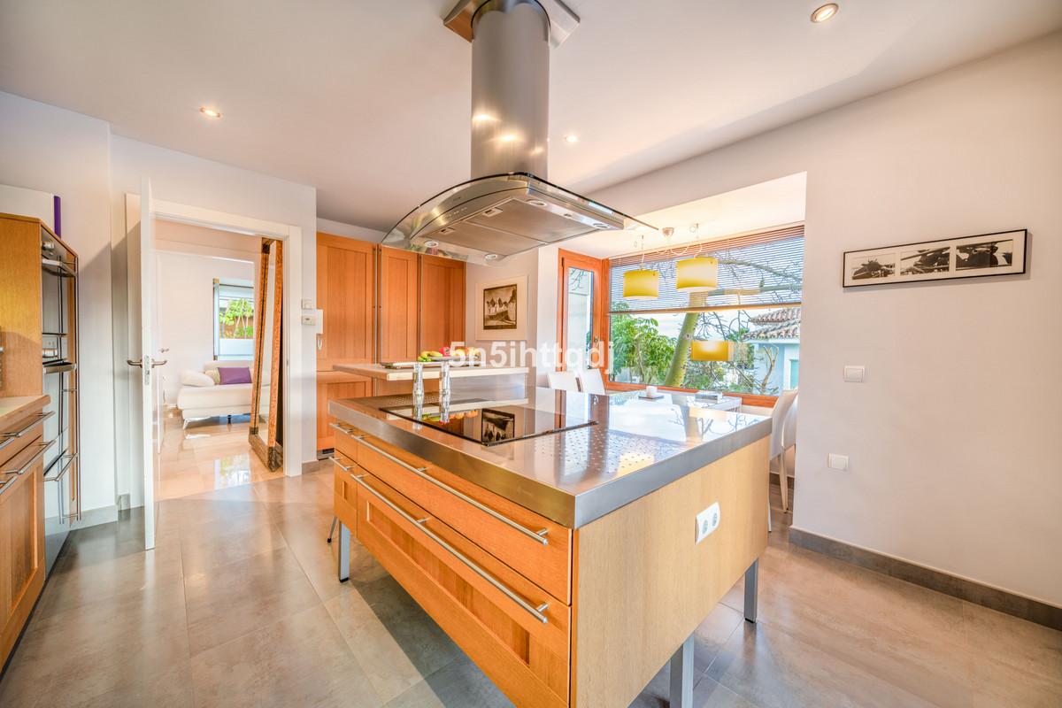 House for Sale in Benahavís