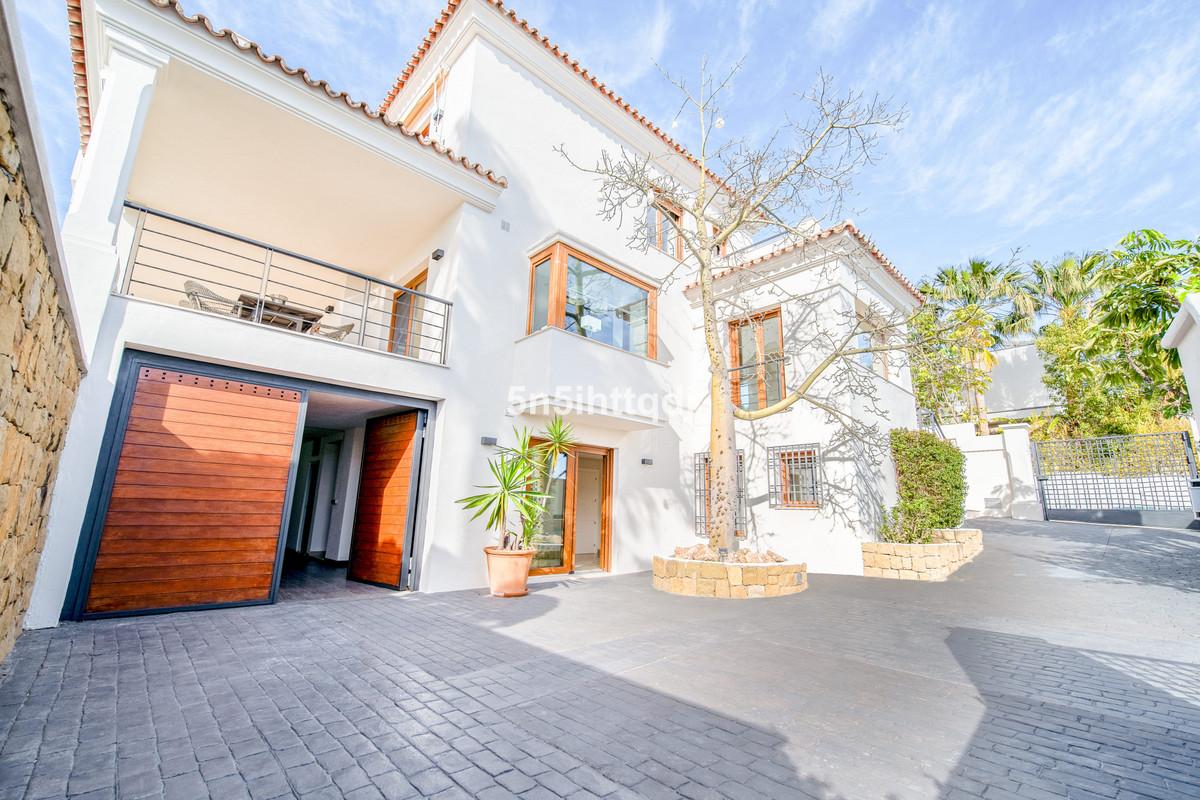 House for Sale in Benahavís