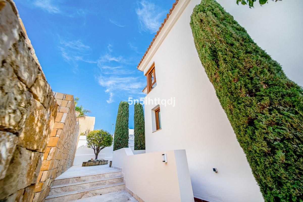 House for Sale in Benahavís