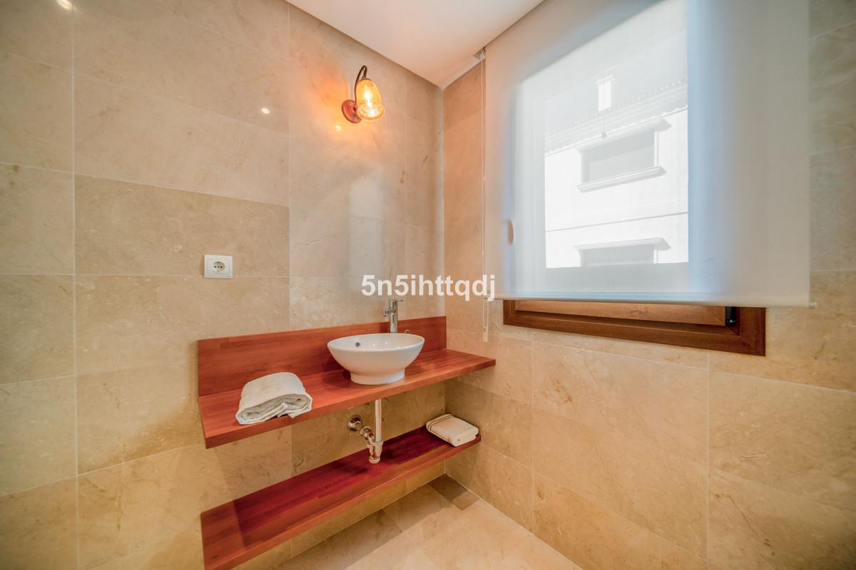 House for Sale in Benahavís