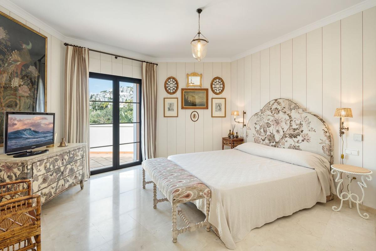 House for Sale in Benahavís