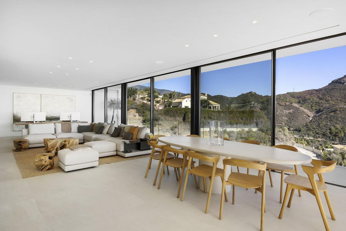 House for Sale in Benahavís