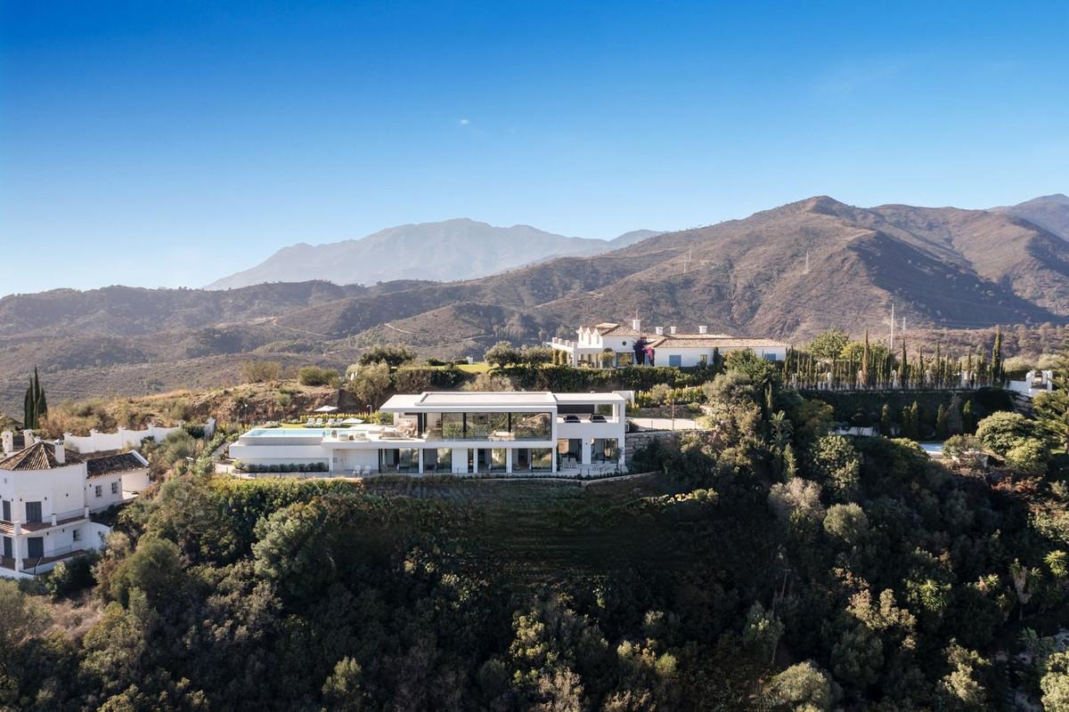 House for Sale in Benahavís