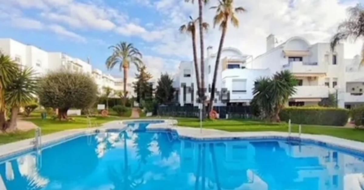 Apartamento en Venta en Estepona