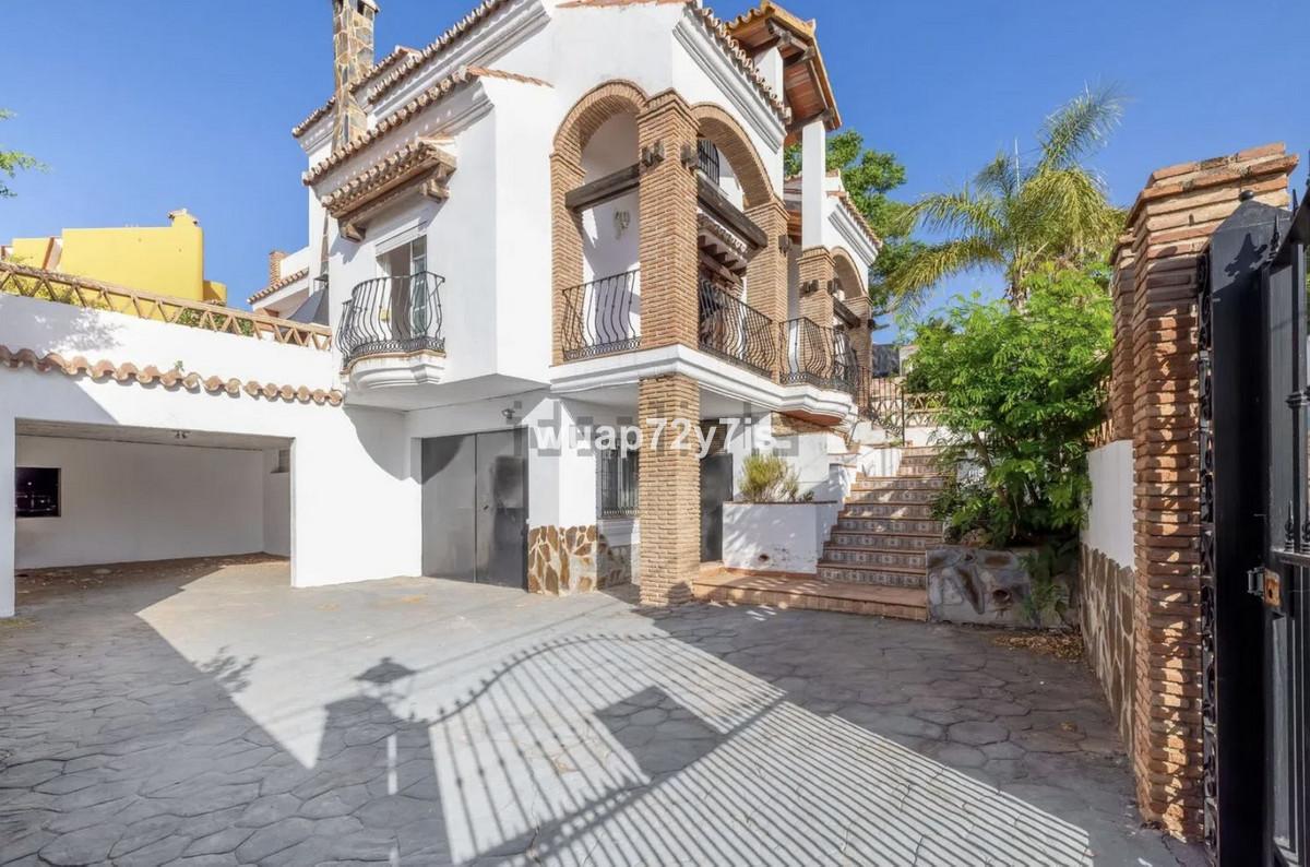 Casa en Venta en Benalmádena