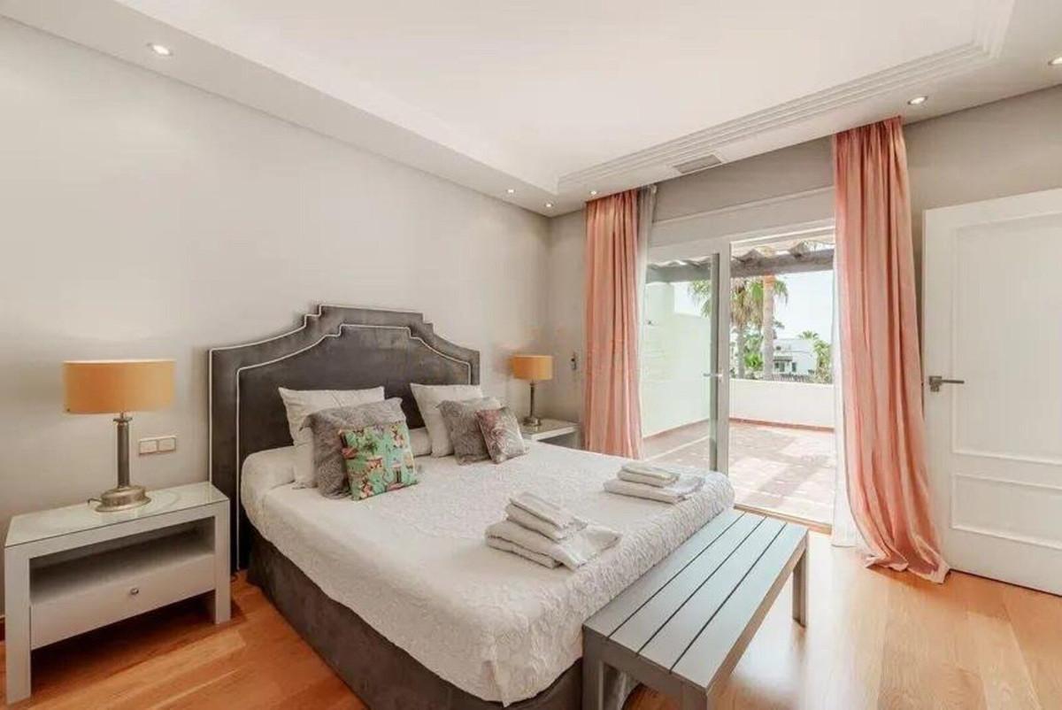 Adosado en Venta en Estepona