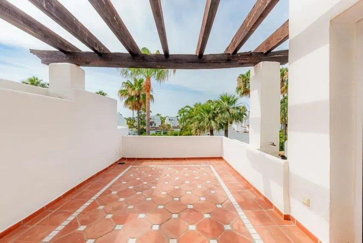 Adosado en Venta en Estepona
