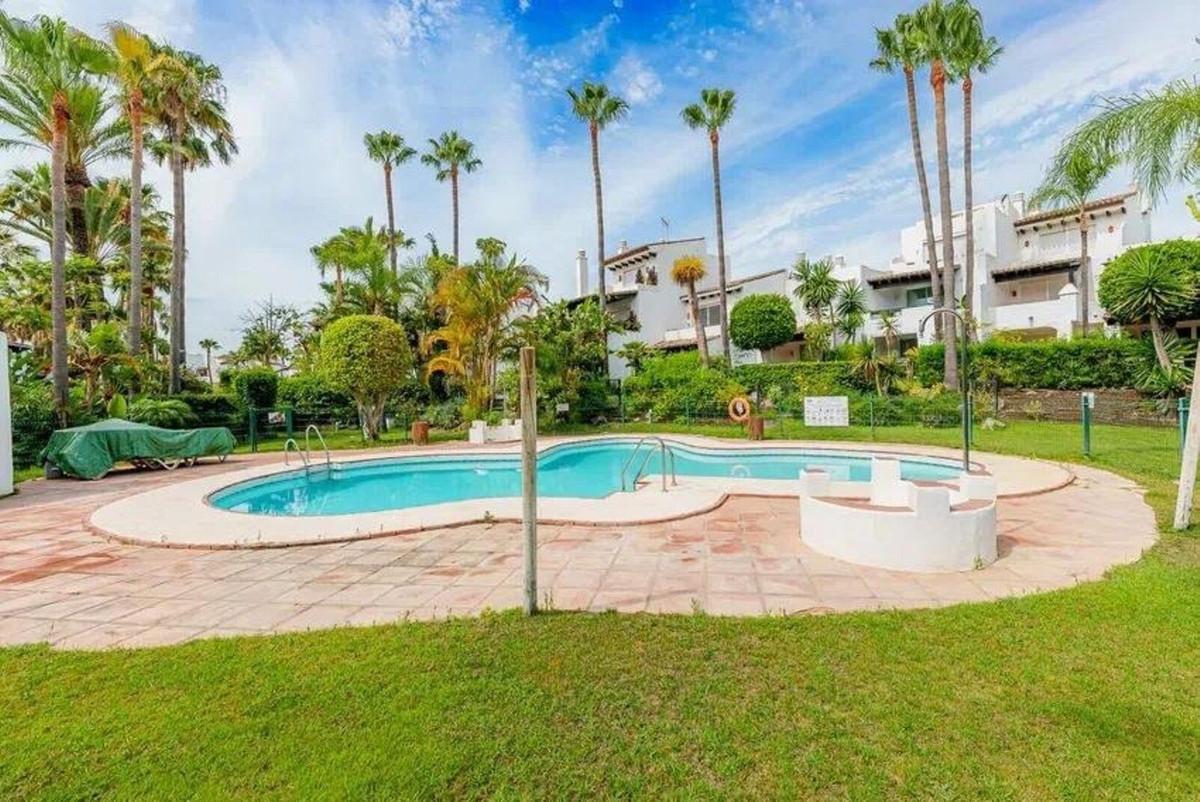 Adosado en Venta en Estepona