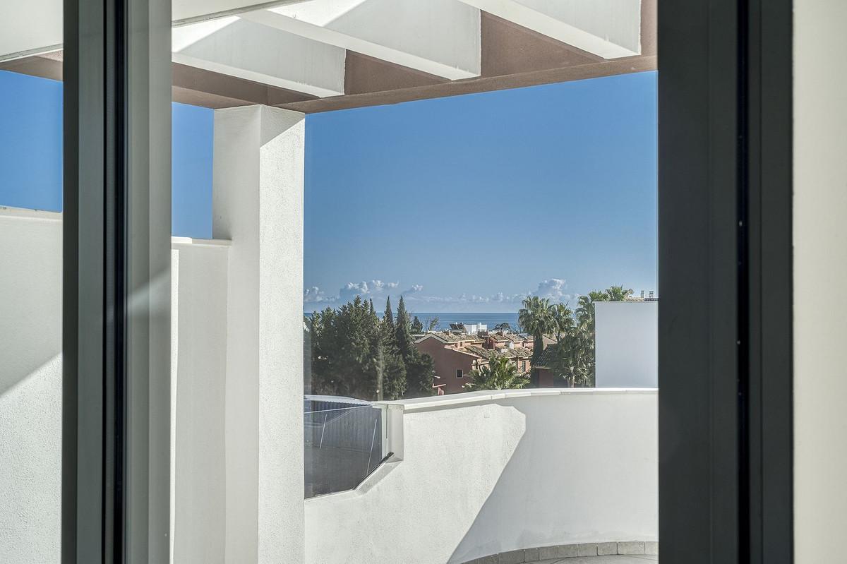 Penthouse for Sale in Estepona