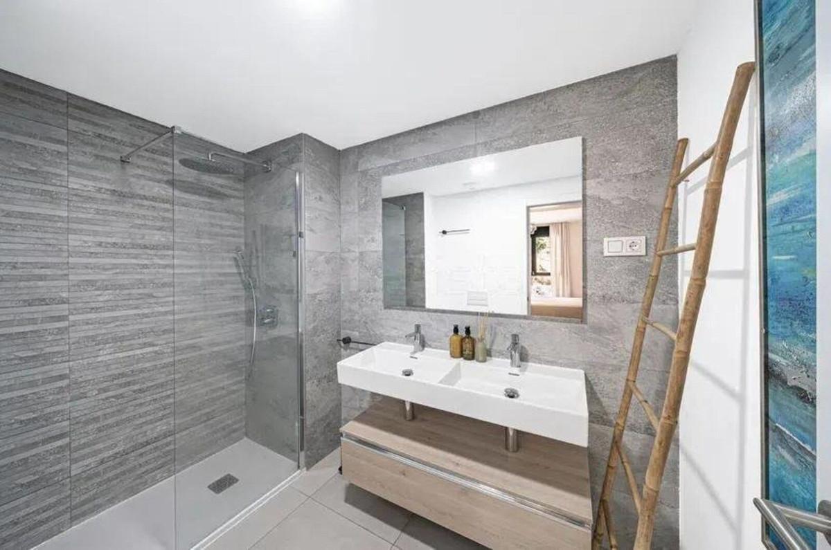 Apartamento en Venta en Estepona