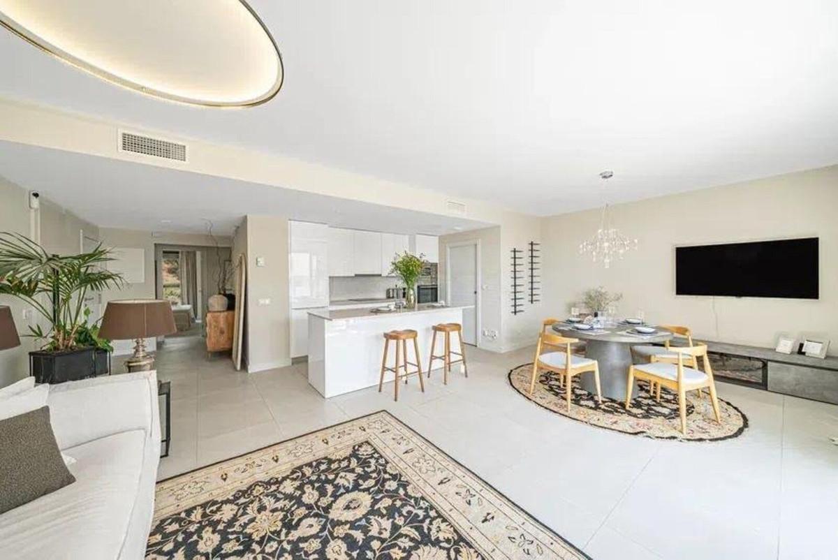 Apartamento en Venta en Estepona